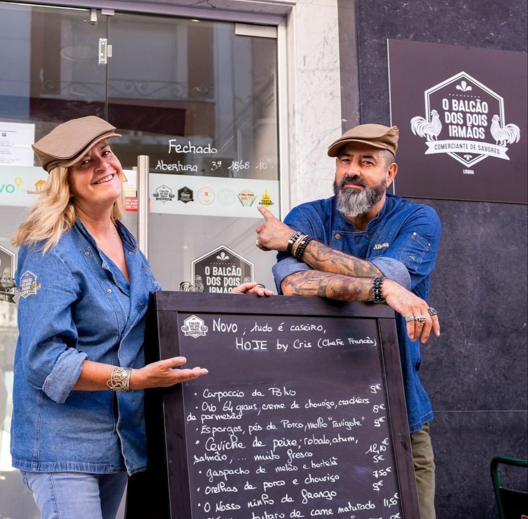 O BALCAO DOS DOIS IRMAOS – Lisbonne